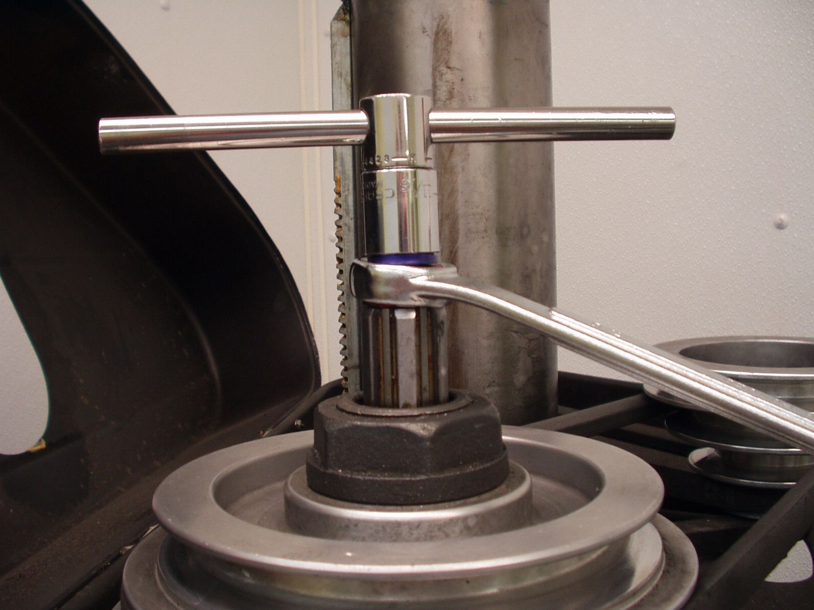 Drawbar with Integrated Spindle Lock