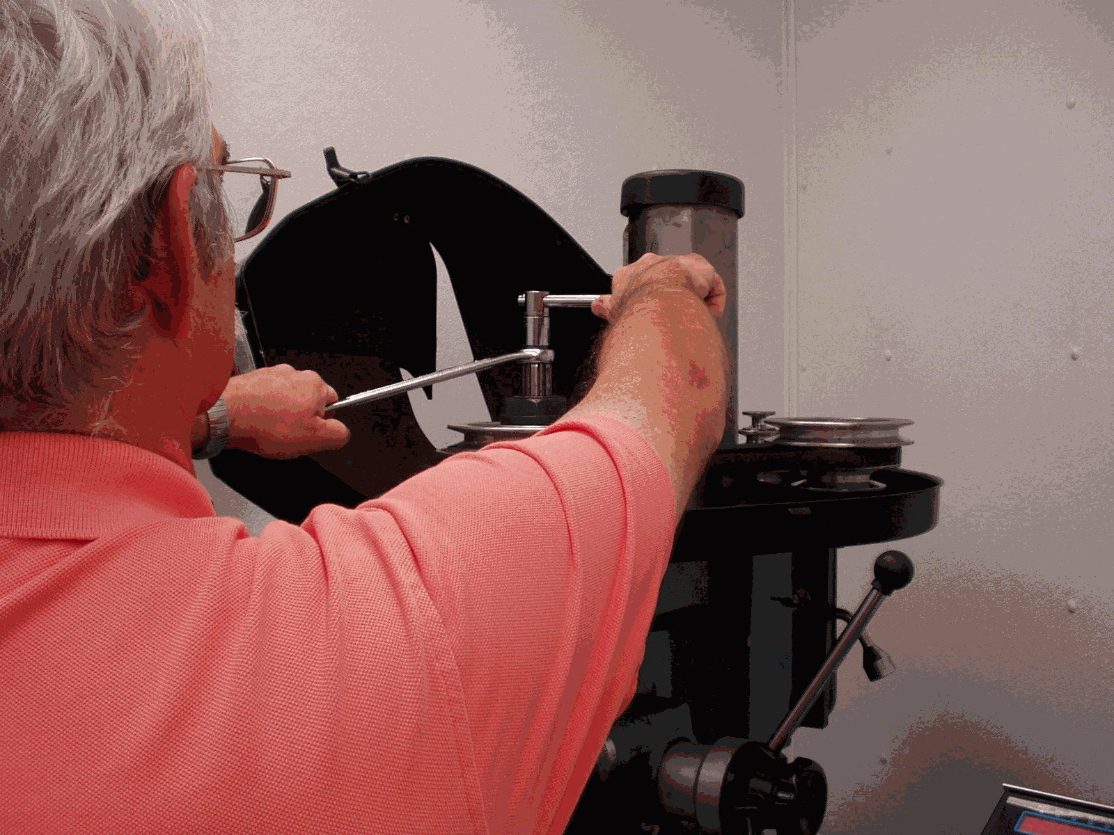 Drawbar with Integrated Spindle Lock